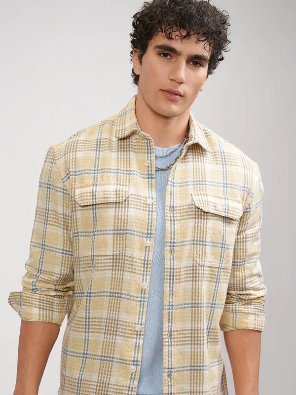 Men Relaxed Fit Casual Shirt