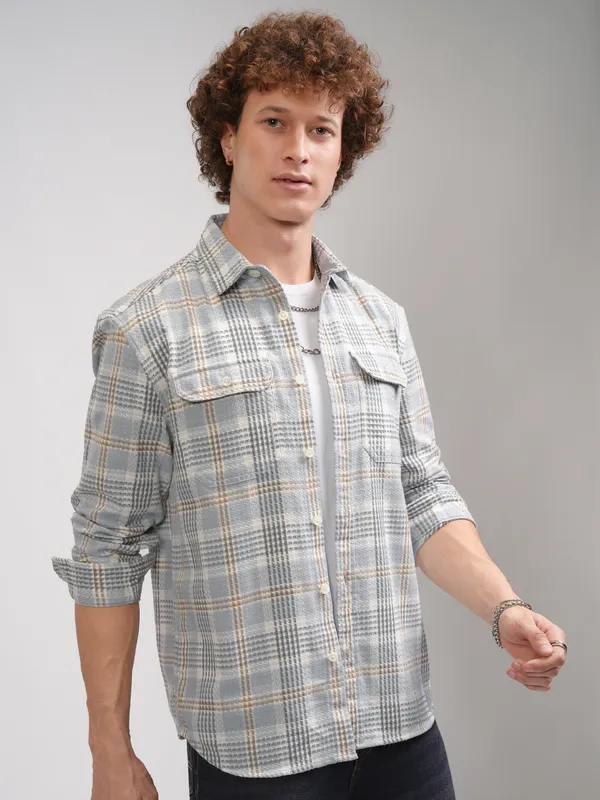 Highlander Men Grey Checked Oversized Fit Casual Shirt