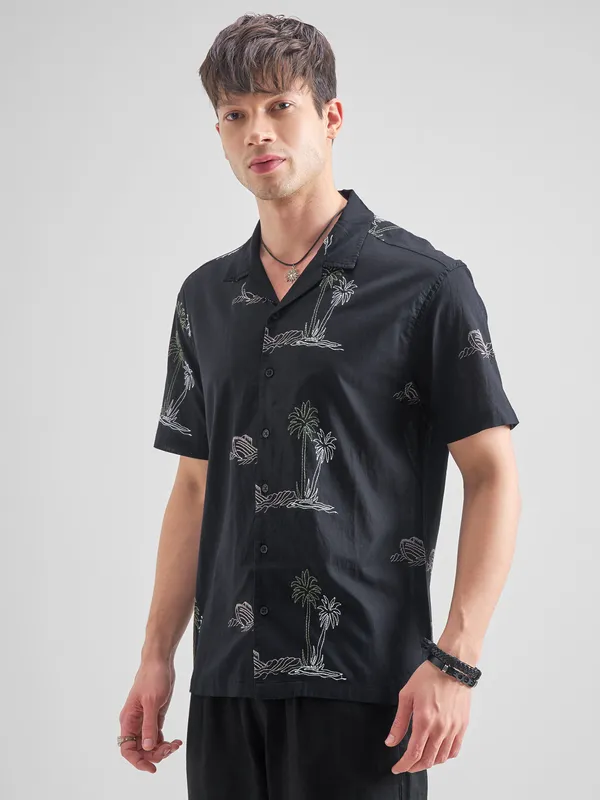 Highlander Men Black Embroidered Relaxed Fit Casual Shirt