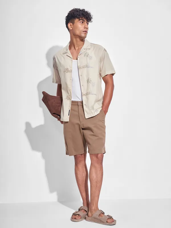 Highlander Men Cream Embroidered Relaxed Fit Casual Shirt