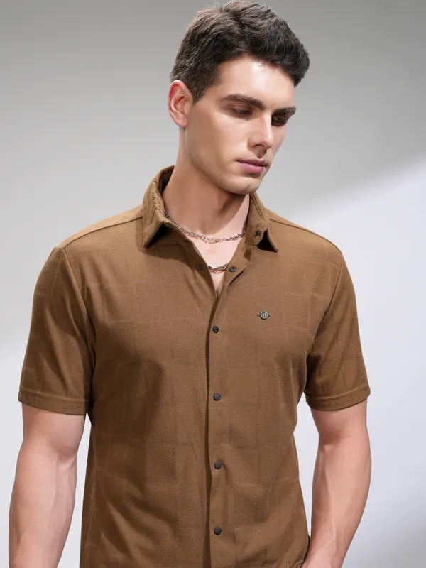 Highlander Men Brown Textured Slim Fit Casual Shirt