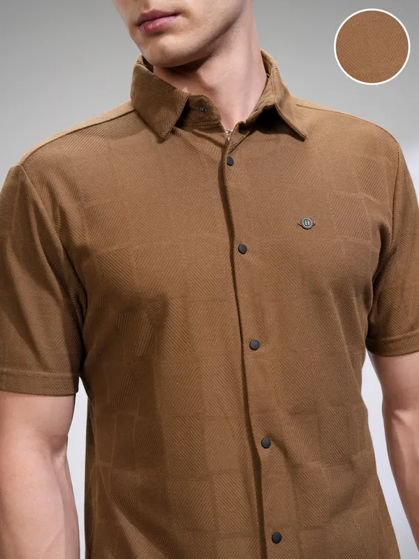 Highlander Men Brown Textured Slim Fit Casual Shirt