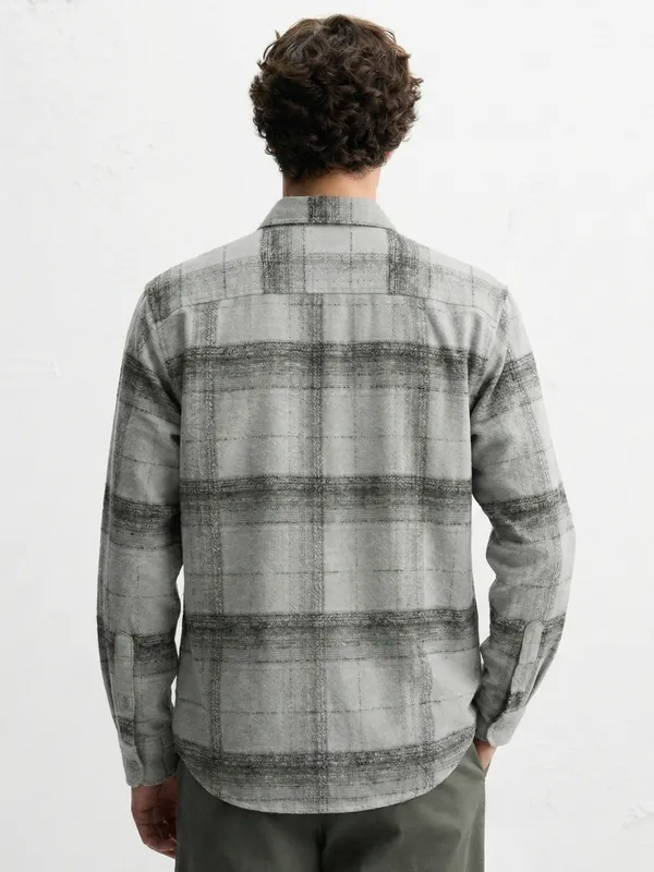 Highlander Men Grey Checked Relaxed Fit Casual Shirt