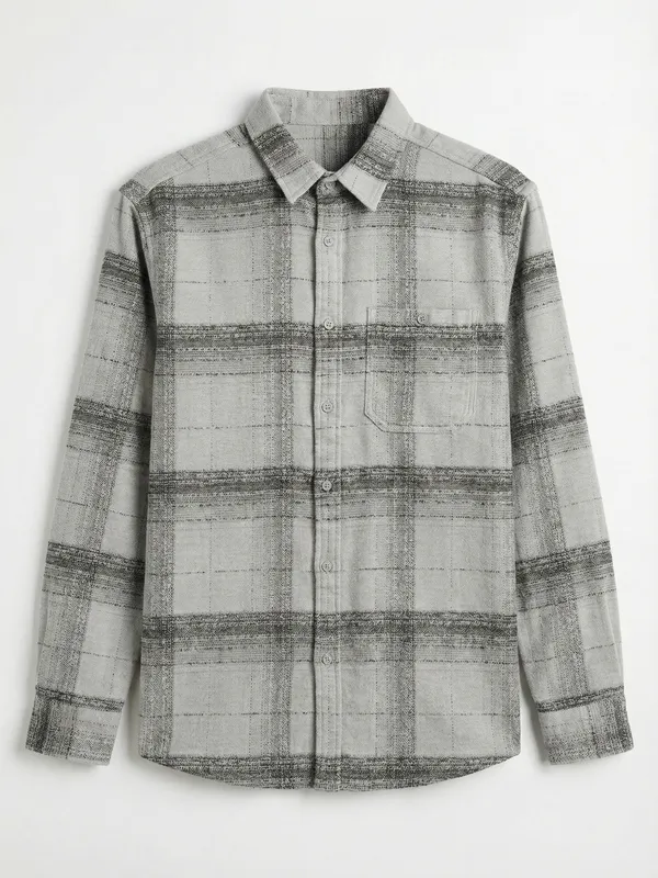 Highlander Men Grey Checked Relaxed Fit Casual Shirt