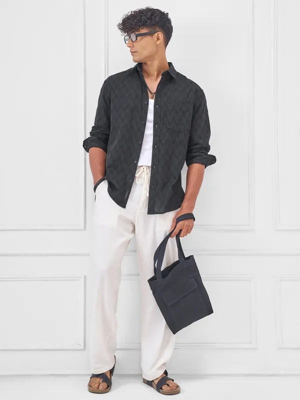 Highlander Men Black Self Design Relaxed Fit Casual Shirt