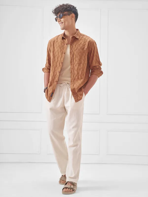 Men Relaxed Fit Casual Shirt