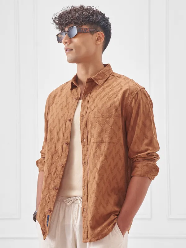 Men Relaxed Fit Casual Shirt