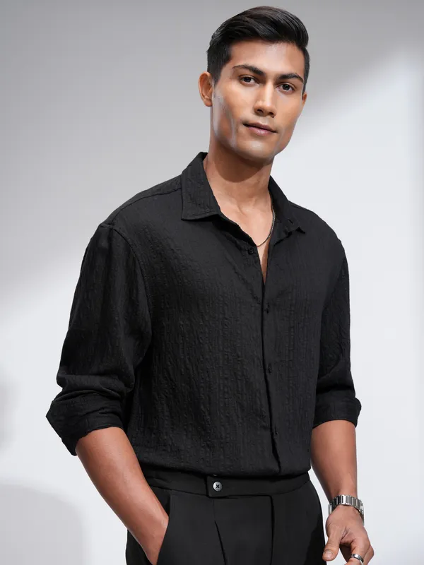 Highlander Men Black Striped Relaxed Fit Casual Shirt