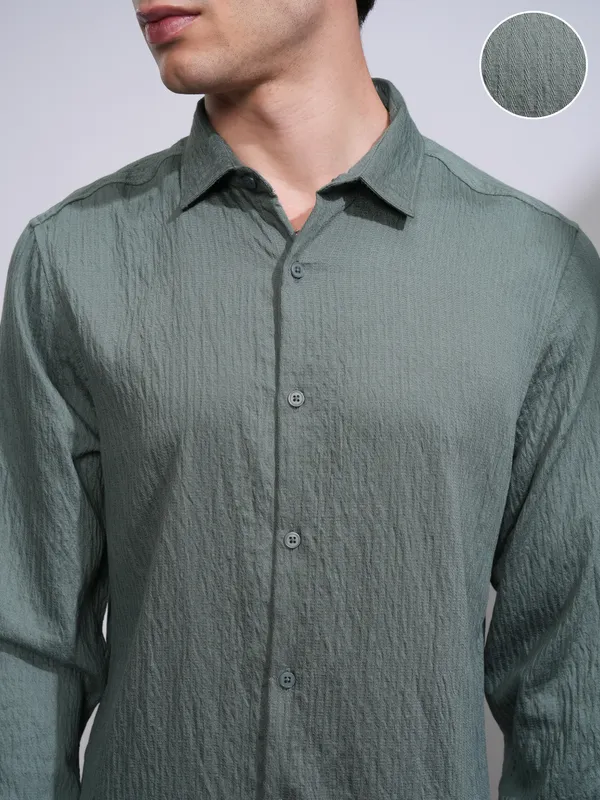 Highlander Men Olive Self Design Slim Fit Casual Shirt