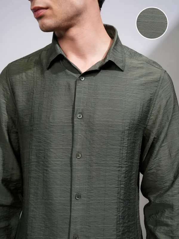 Highlander Men Green Checked Slim Fit Casual Shirt