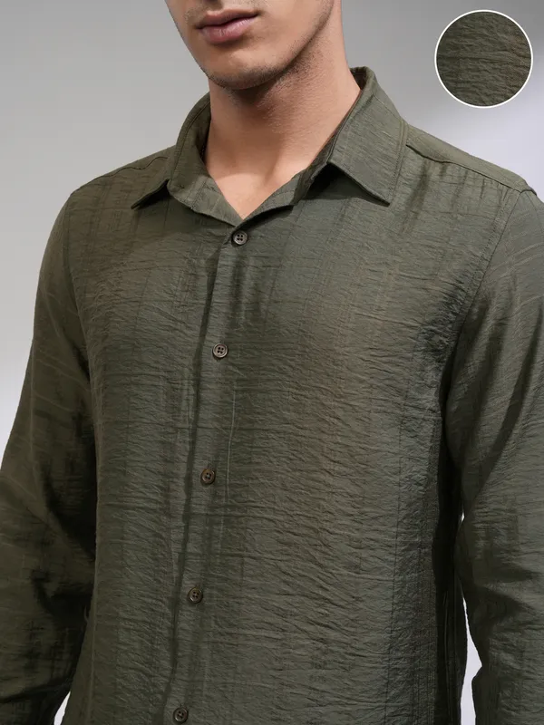 Highlander Men Olive Checked Slim Fit Casual Shirt