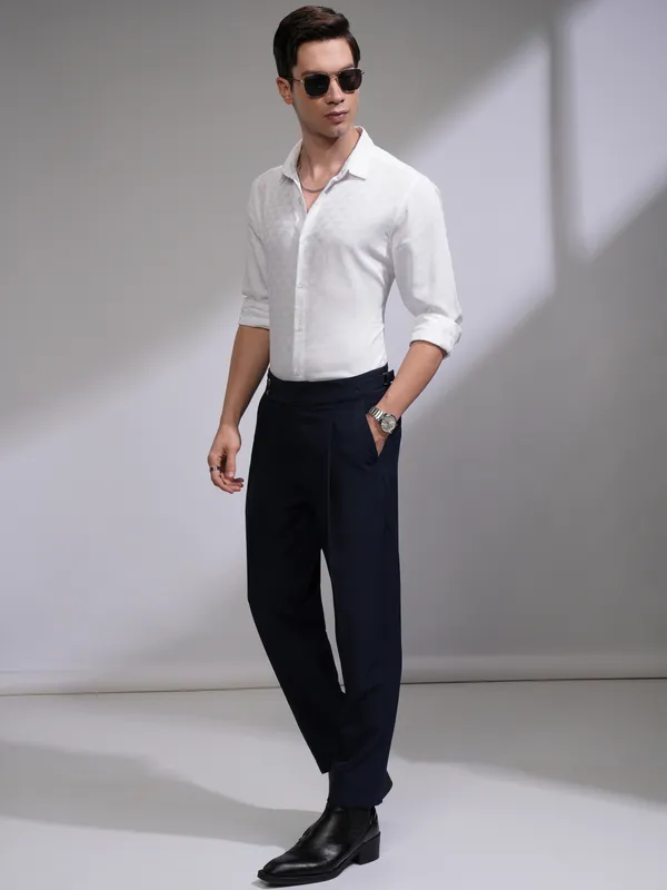 Highlander Men White Self Design Slim Fit Casual Shirt