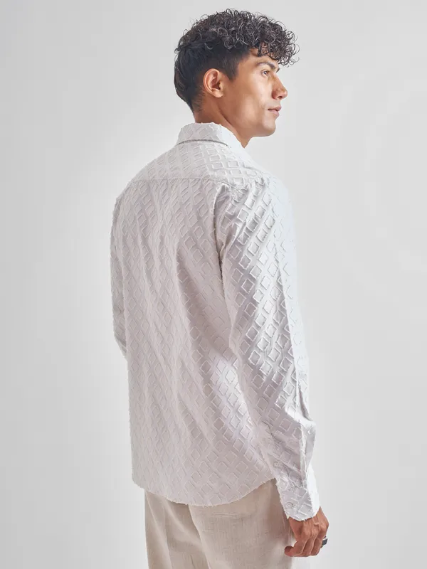 Men Slim Fit Casual Shirt