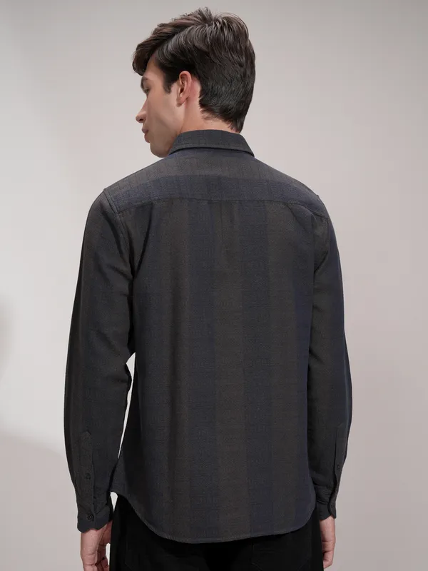 Highlander Men Navy Blue Self Design Slim Fit Casual Shirt