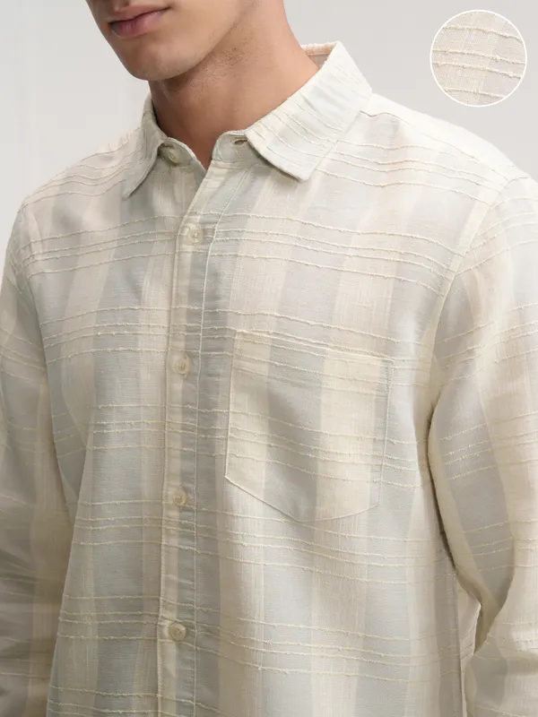 Highlander Men Beige Checked Slim Fit Casual Shirt