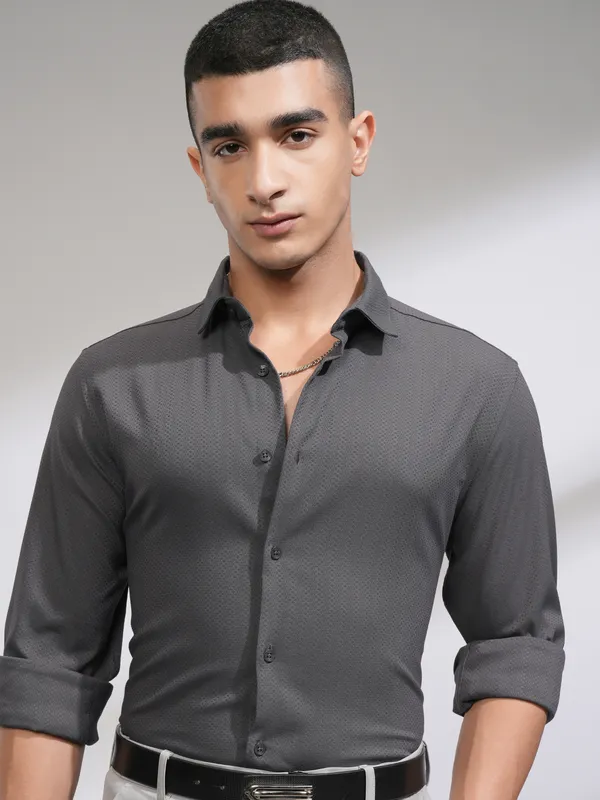 Highlander Men Grey Self Design Slim Fit Casual Shirt