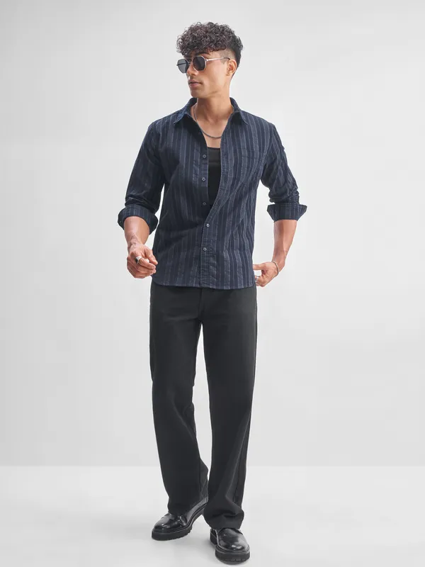 Highlander Men Navy Blue Striped Slim Fit Casual Shirt