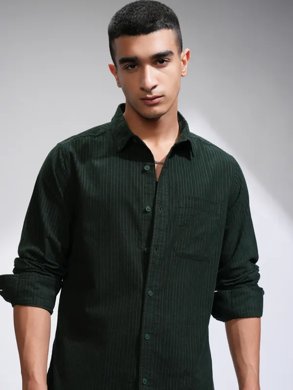 Highlander Men Green Self Design Slim Fit Casual Shirt