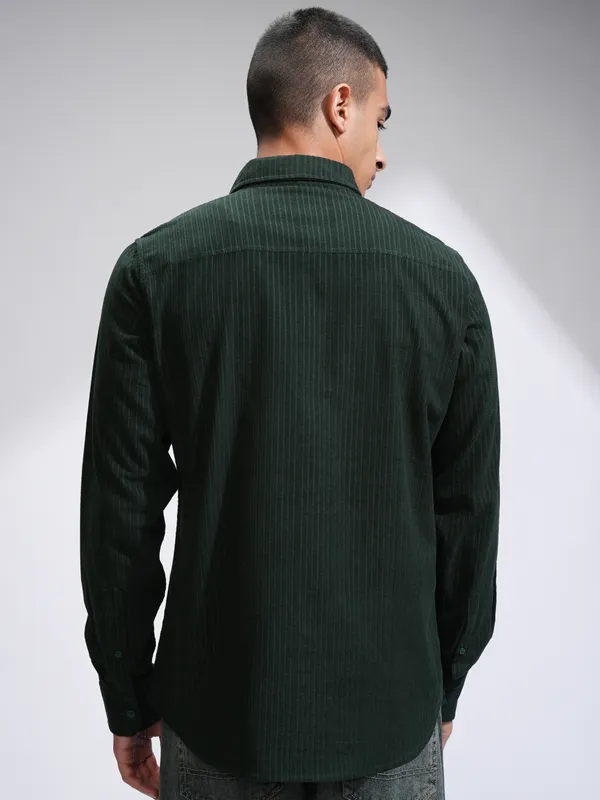 Highlander Men Green Self Design Slim Fit Casual Shirt