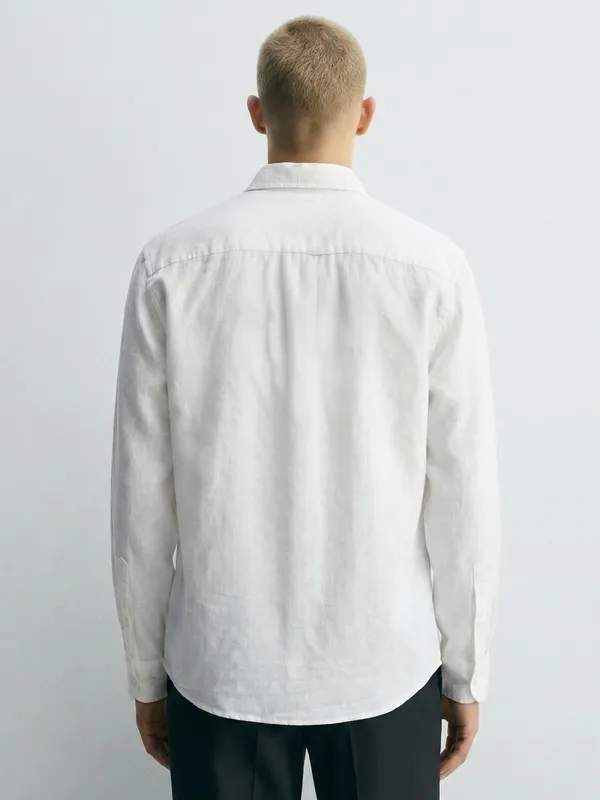 Highlander Men White Self Design Relaxed Fit Casual Shirt