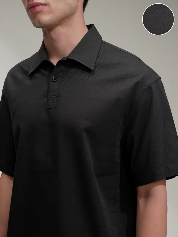 Highlander Men Black Self Design Oversized Fit Casual Shirt