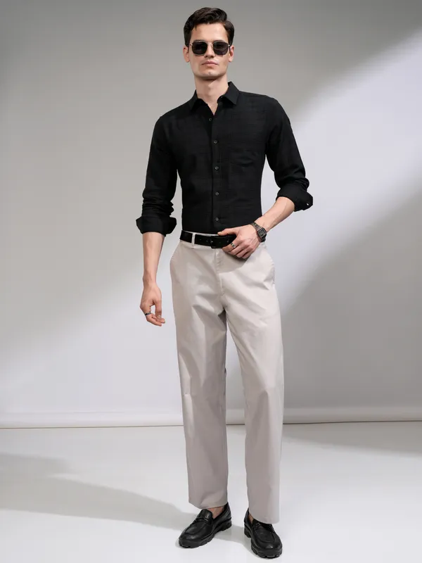 Highlander Men Black Checked Slim Fit Casual Shirt