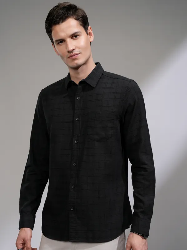 Highlander Men Black Checked Slim Fit Casual Shirt