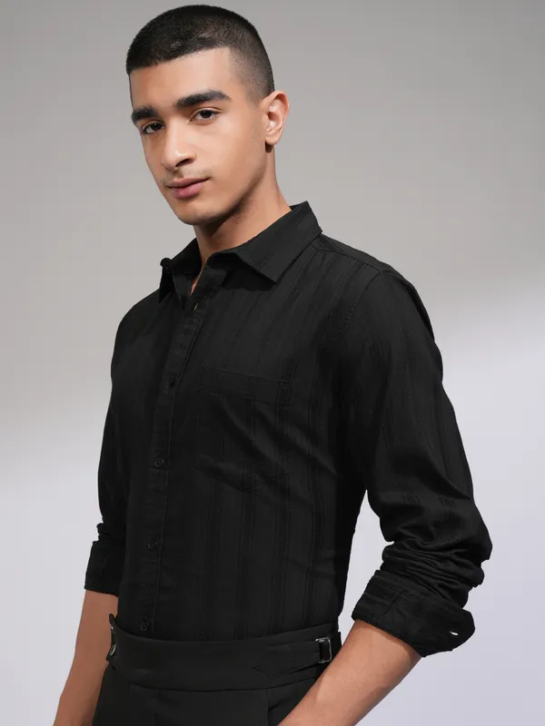 Highlander Men Black Self Design Slim Fit Casual Shirt