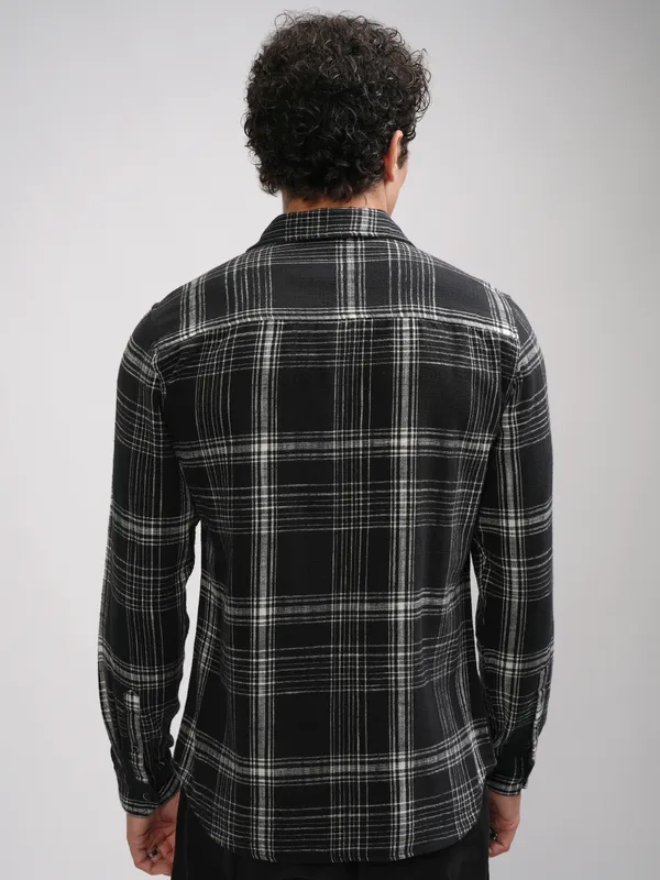 Highlander Men Black Checked Slim Fit Casual Shirt