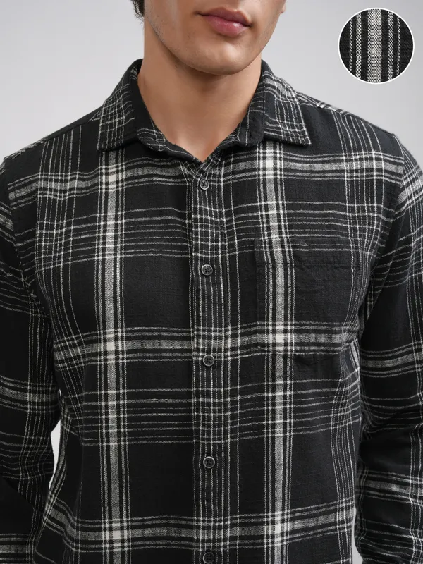 Highlander Men Black Checked Slim Fit Casual Shirt