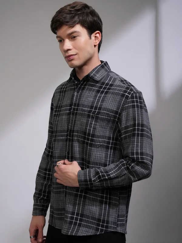 Highlander Men Black Checked Relaxed Fit Casual Shirt