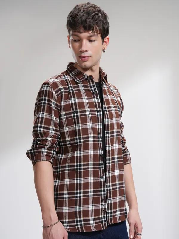 Highlander Men Rust Checked Slim Fit Casual Shirt