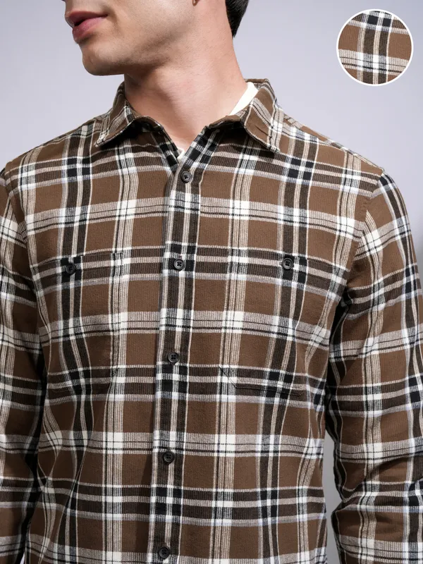 Highlander Men Brown Checked Slim Fit Casual Shirt