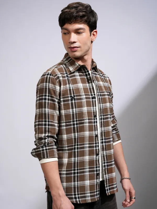 Highlander Men Brown Checked Slim Fit Casual Shirt