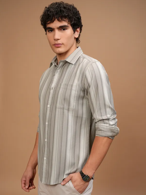 Highlander Men Beige Striped Slim Fit Casual Shirt