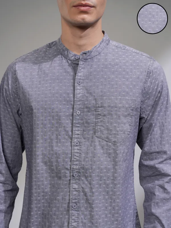 Highlander Men Blue Textured Slim Fit Casual Shirt
