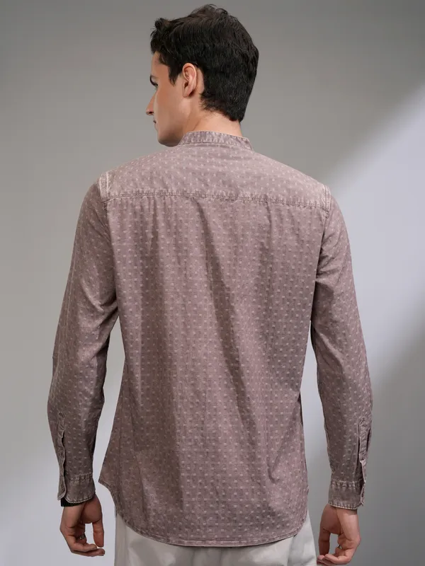 Highlander Men Maroon Self Design Slim Fit Casual Shirt