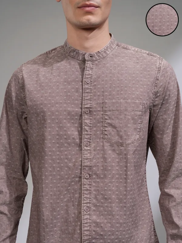 Highlander Men Maroon Self Design Slim Fit Casual Shirt