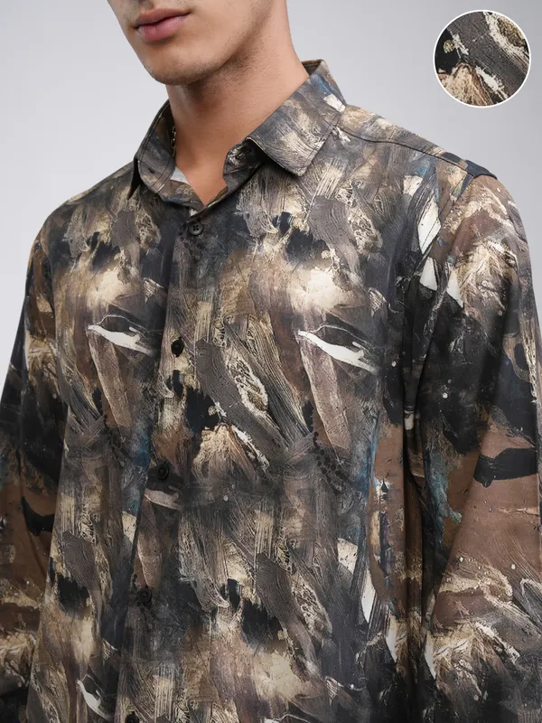 Highlander Men Multi Printed Slim Fit Casual Shirt