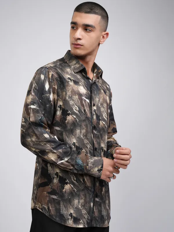 Highlander Men Multi Printed Slim Fit Casual Shirt