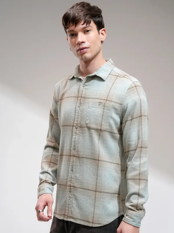 Highlander Men Blue Checked Slim Fit Casual Shirt
