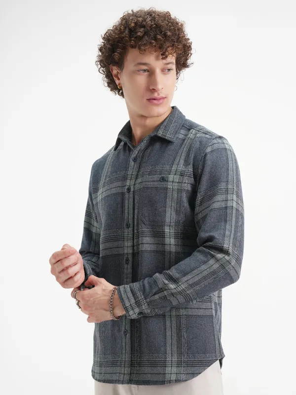 Men Slim Fit Casual Shirt