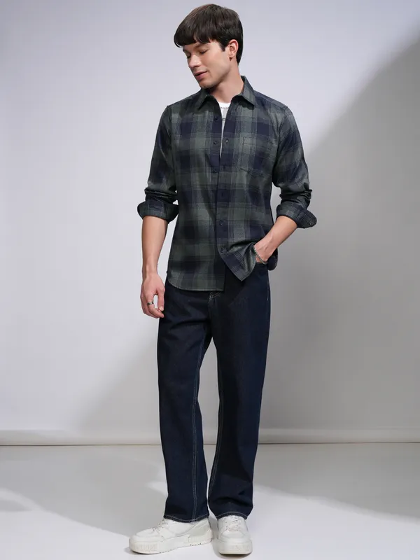 Highlander Men Olive Checked Slim Fit Casual Shirt