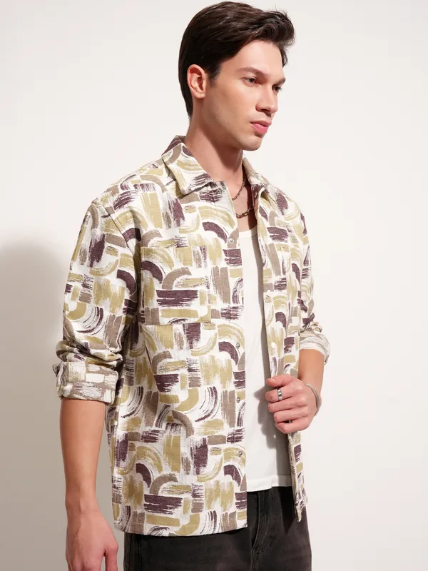 Highlander Men White Printed Relaxed Fit Casual Shirt