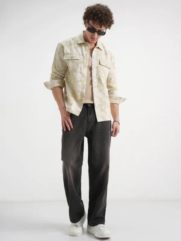 Highlander Men Beige Self Design Relaxed Fit Casual Shirt