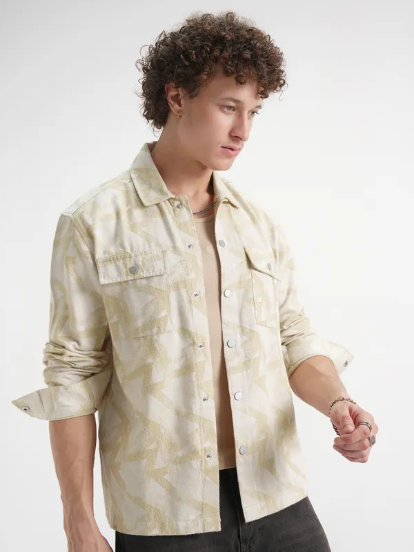 Highlander Men Beige Self Design Relaxed Fit Casual Shirt