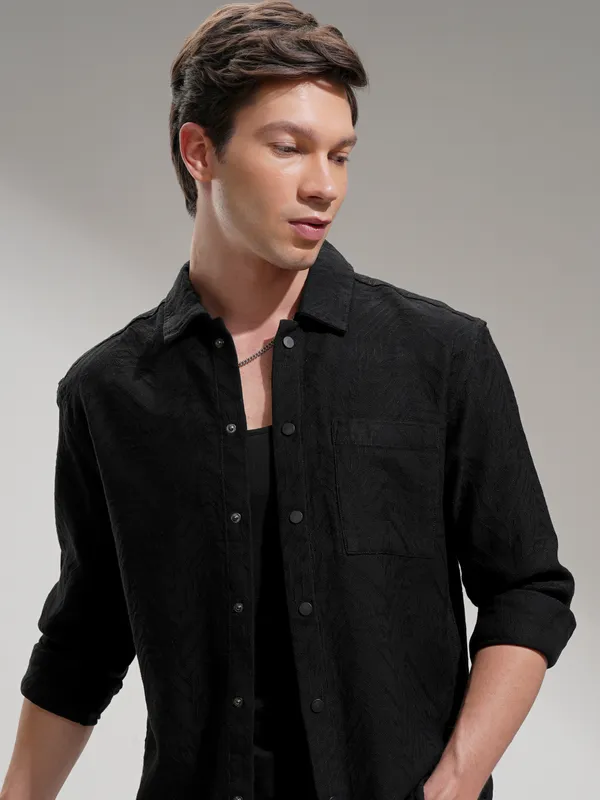 Highlander Men Black Self Design Relaxed Fit Casual Shirt