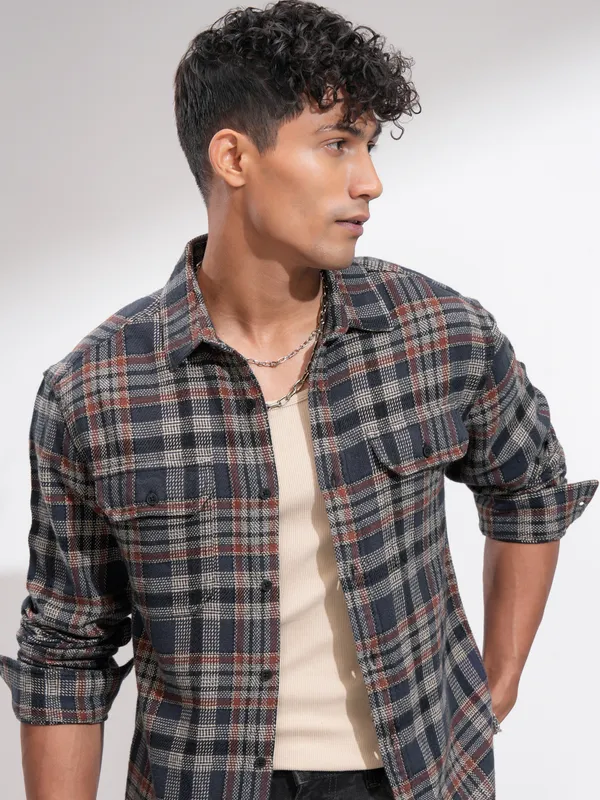 Men Relaxed Fit Casual Shirt