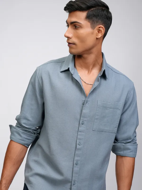 Highlander Men Blue Striped Relaxed Fit Casual Shirt