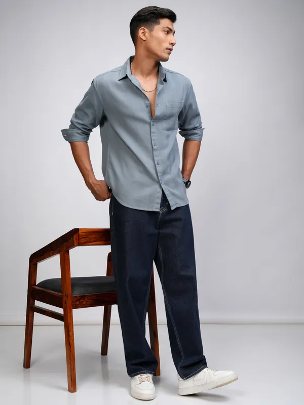 Highlander Men Blue Striped Relaxed Fit Casual Shirt
